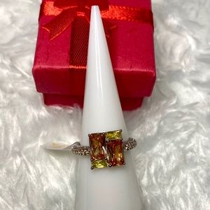 NWT Yellow Topaz Ring